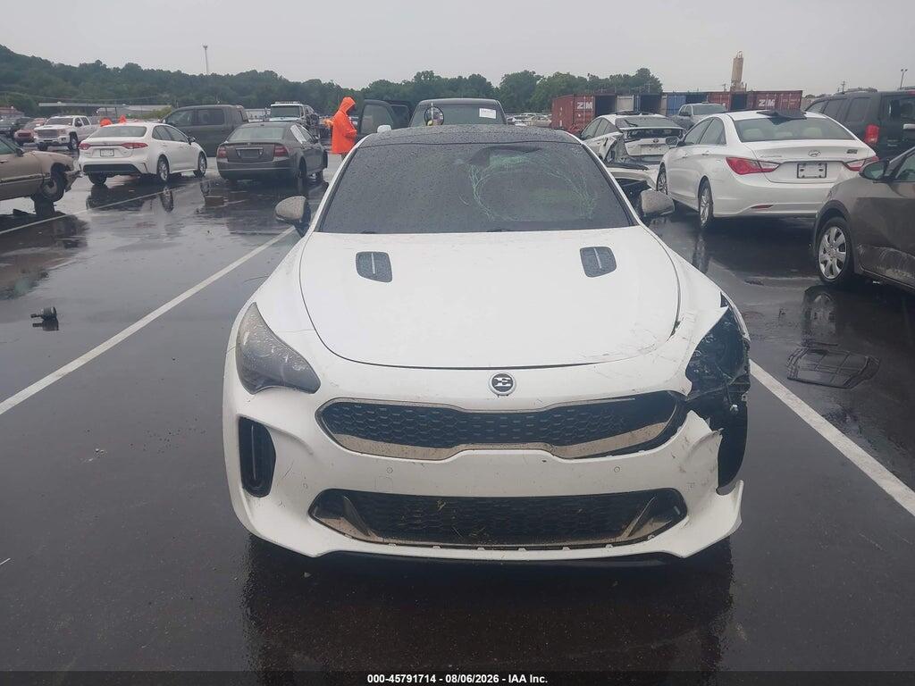 KNAE55LC8J6018008 2018 KIA STINGER photo no. 12