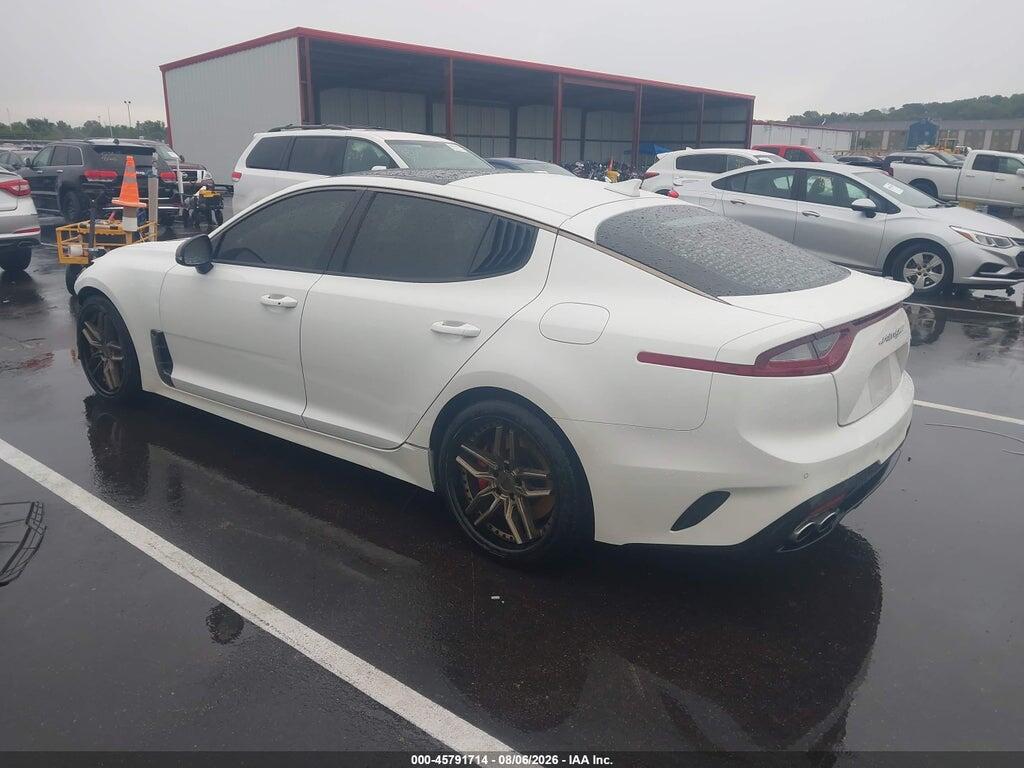 KNAE55LC8J6018008 2018 KIA STINGER photo no. 3