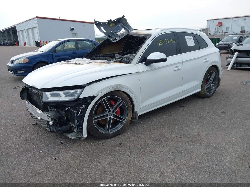 WA1C4AFY8J2033400 2018 AUDI SQ5 photo no. 2