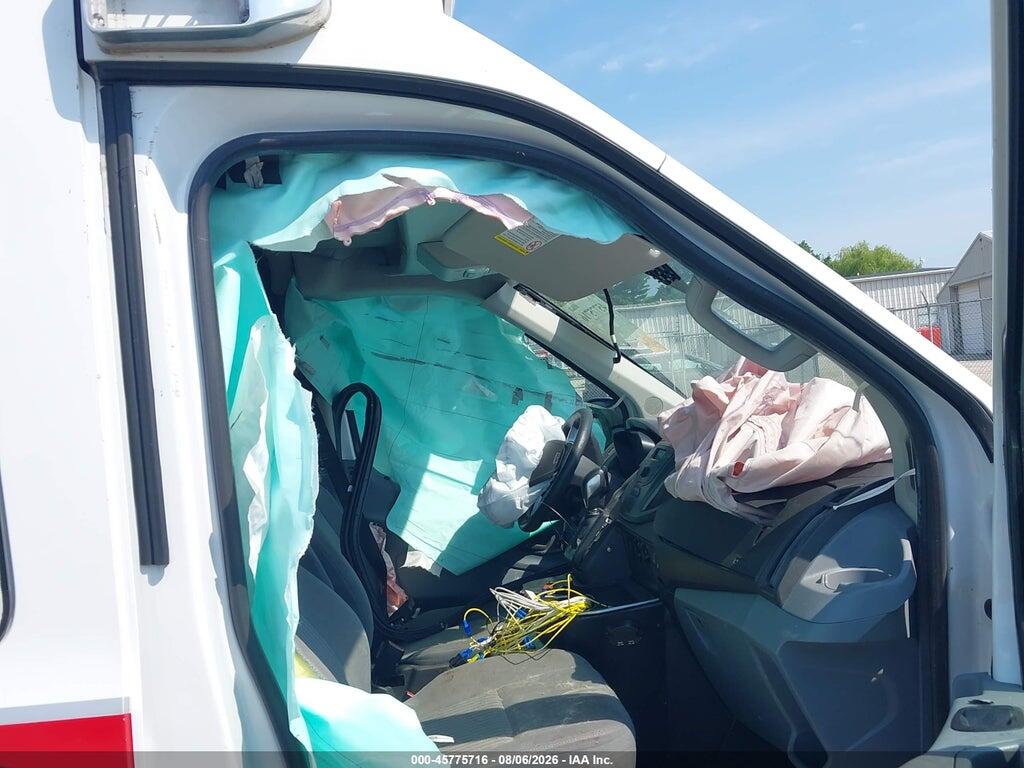 1FDYR2CM6JKB33270 2018 FORD TRANSIT-250 photo no. 5
