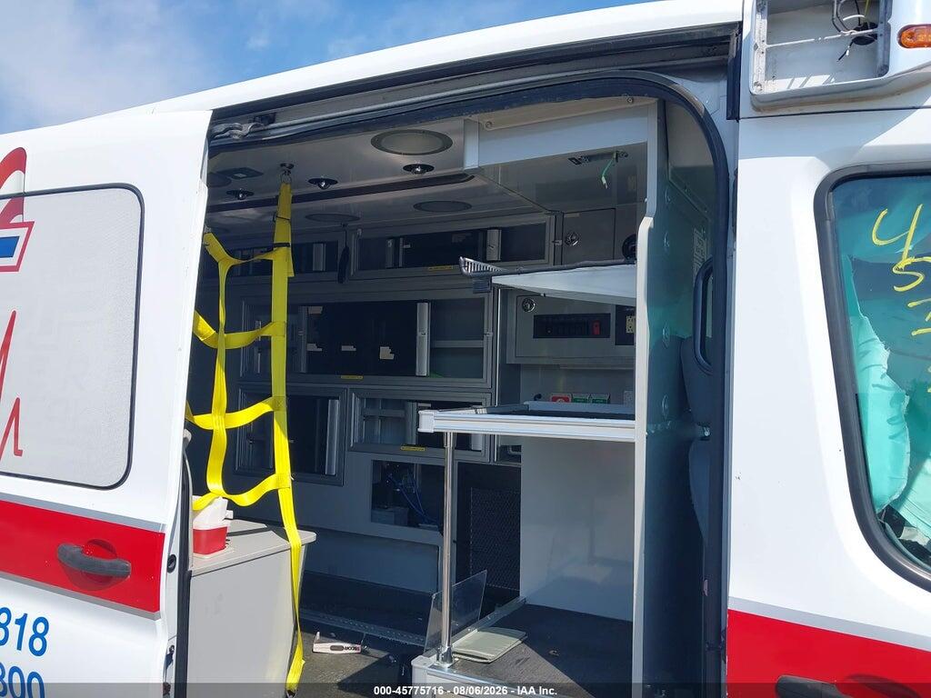 1FDYR2CM6JKB33270 2018 FORD TRANSIT-250 photo no. 8