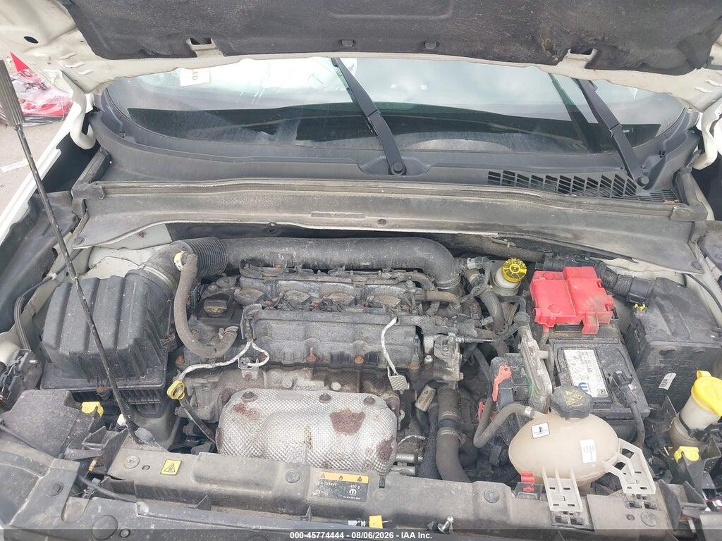 ZACCJBAB9JPH69386 2018 JEEP RENEGADE photo no. 5