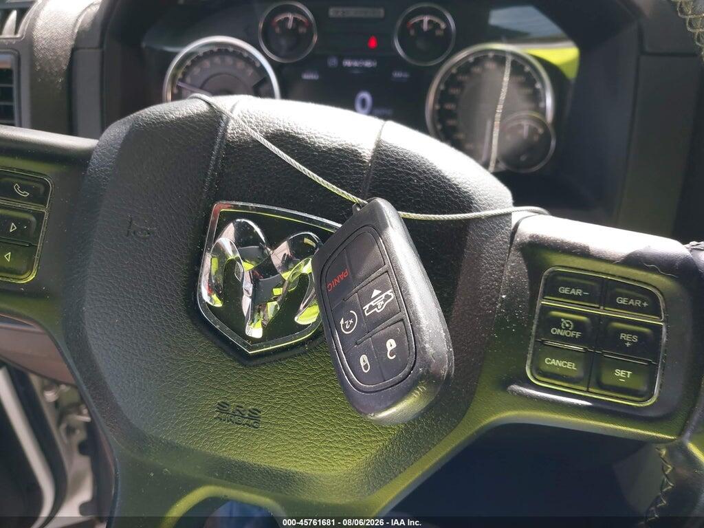 1C6RR7YT3JS189096 2018 RAM 1500 photo no. 11