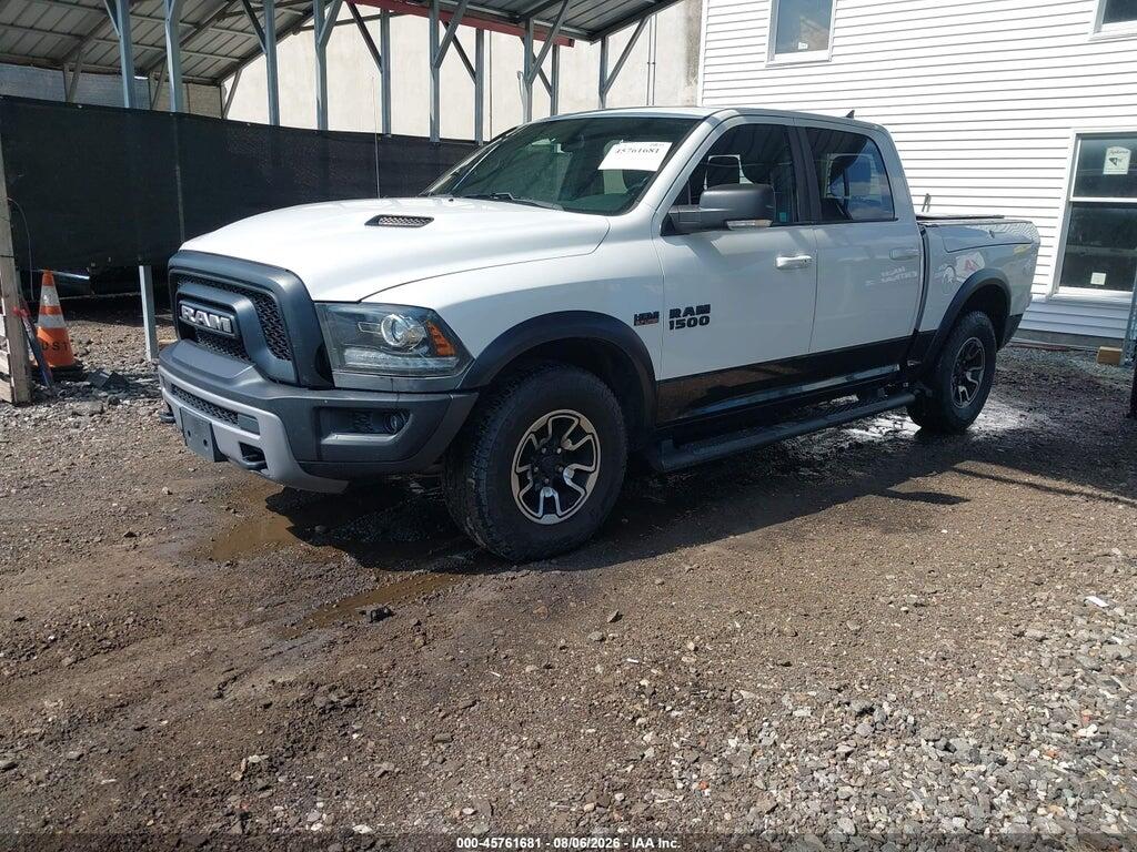 1C6RR7YT3JS189096 2018 RAM 1500 photo no. 2