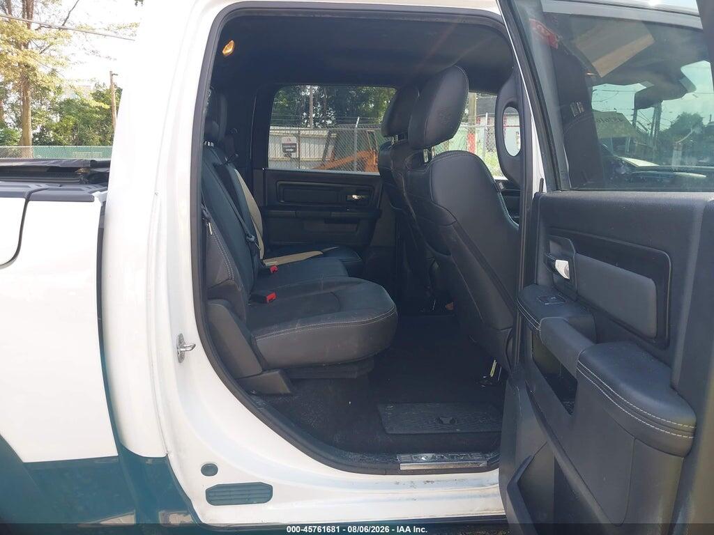 1C6RR7YT3JS189096 2018 RAM 1500 photo no. 8