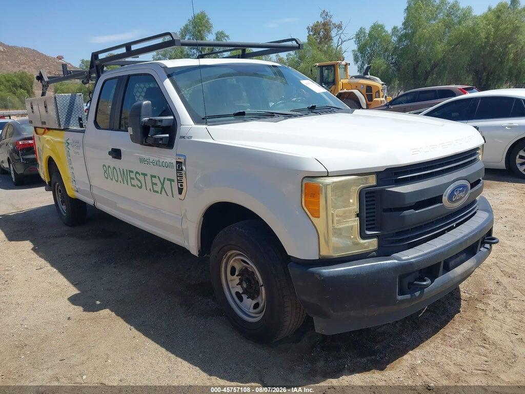 1FT7X2A69JEC68929 2018 FORD F-250 photo no. 1