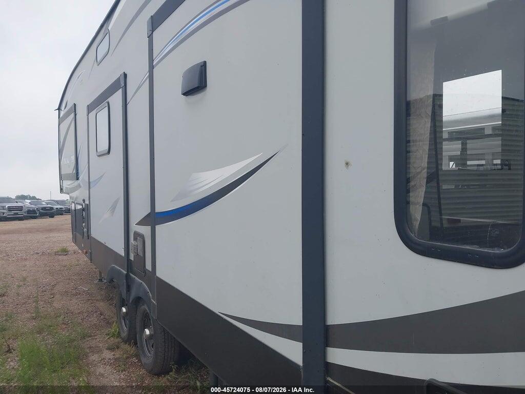 5ZE3EKVB5J2701017 2018 CHEROKEE OTHER photo no. 3