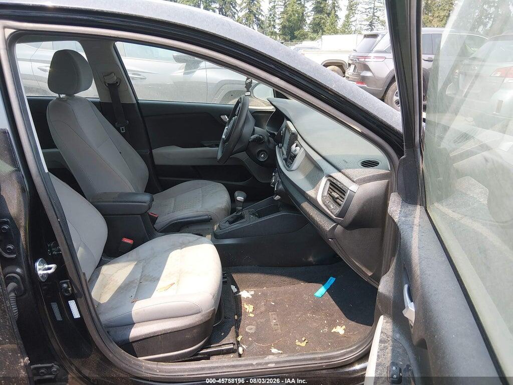 3KPA25AB5KE201995 2019 KIA RIO 5-DOOR photo no. 5
