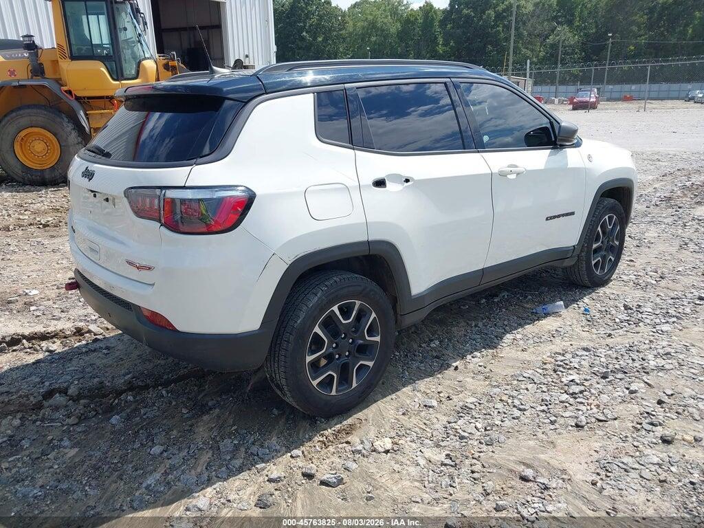 3C4NJDDB8KT780132 2019 JEEP COMPASS photo no. 4