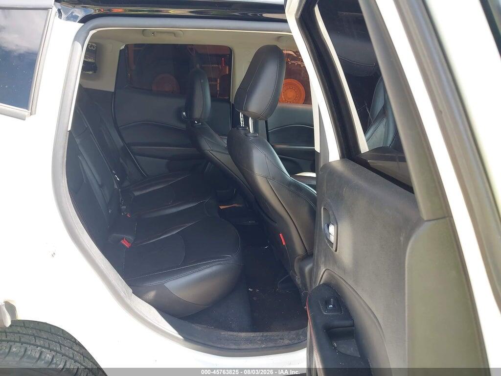 3C4NJDDB8KT780132 2019 JEEP COMPASS photo no. 8