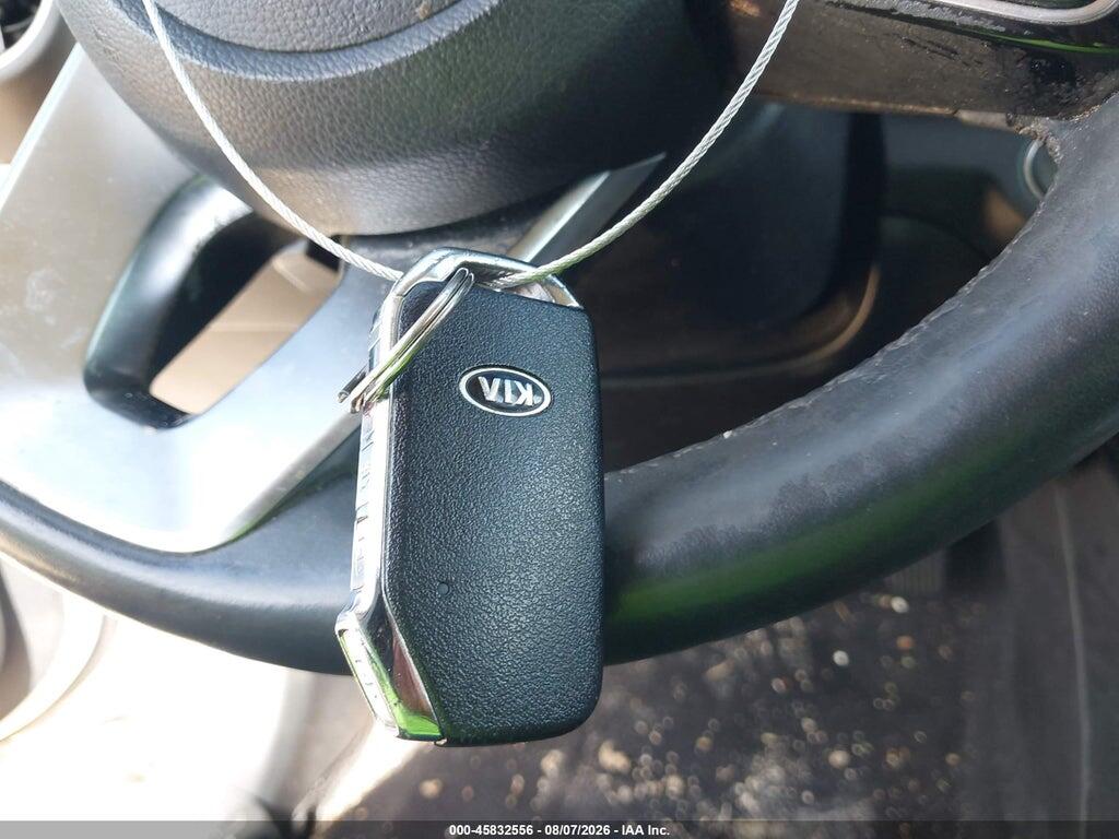 3KPF54AD7KE040672 2019 KIA FORTE photo no. 11