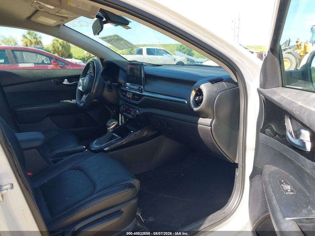 3KPF54AD7KE040672 2019 KIA FORTE photo no. 5
