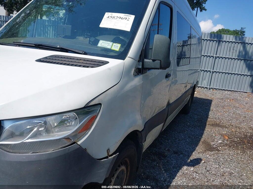 WD4PF1CD2KP078863 2019 MERCEDES-BENZ SPRINTER 2500 photo no. 6