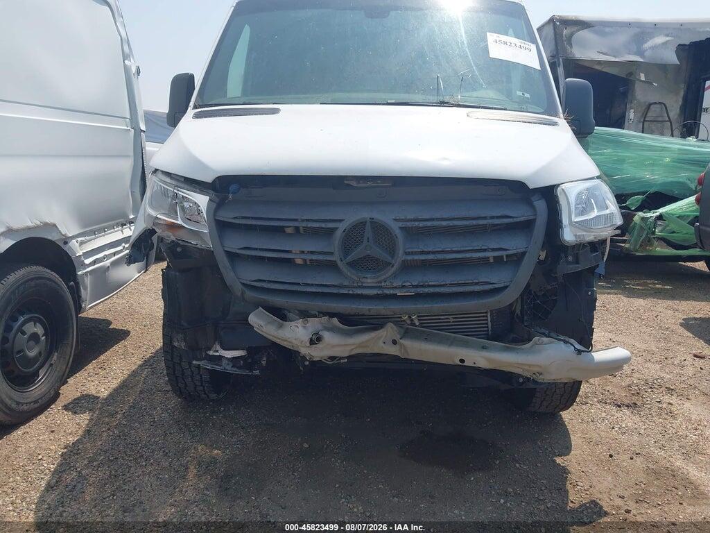 WD4PF1CD0KT007880 2019 MERCEDES-BENZ SPRINTER 2500 photo no. 6