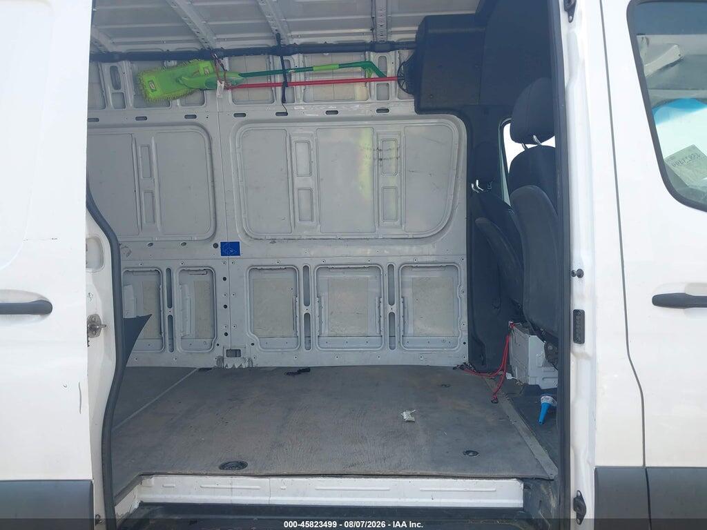 WD4PF1CD0KT007880 2019 MERCEDES-BENZ SPRINTER 2500 photo no. 8