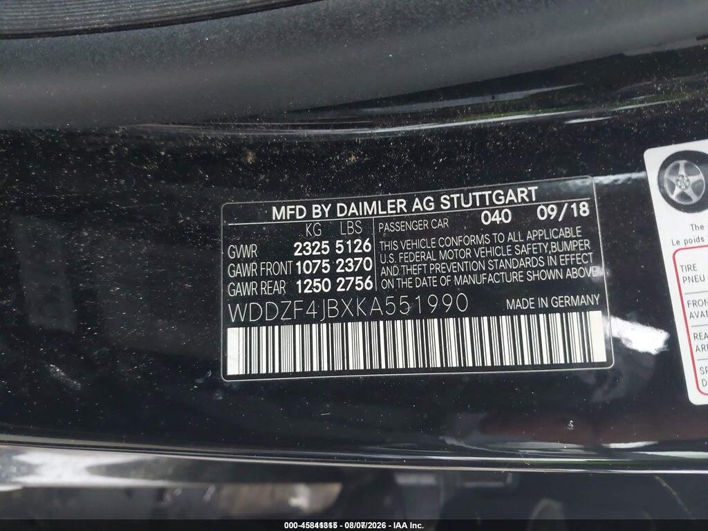 WDDZF4JBXKA551990 2019 MERCEDES-BENZ E 300 photo no. 9