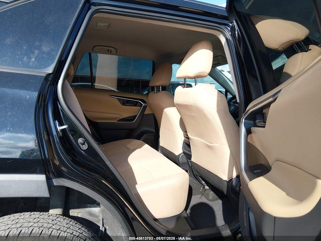 2T3F1RFVXKW055990 2019 TOYOTA RAV4 photo no. 8