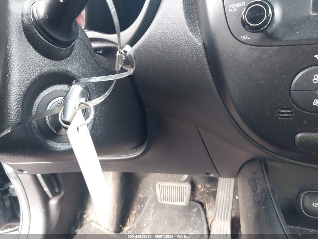 KNDJP3A51K7641115 2019 KIA SOUL photo no. 11