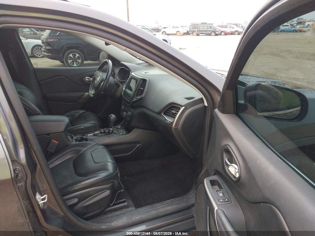 1C4PJMLN2KD143084 2019 JEEP CHEROKEE photo no. 5