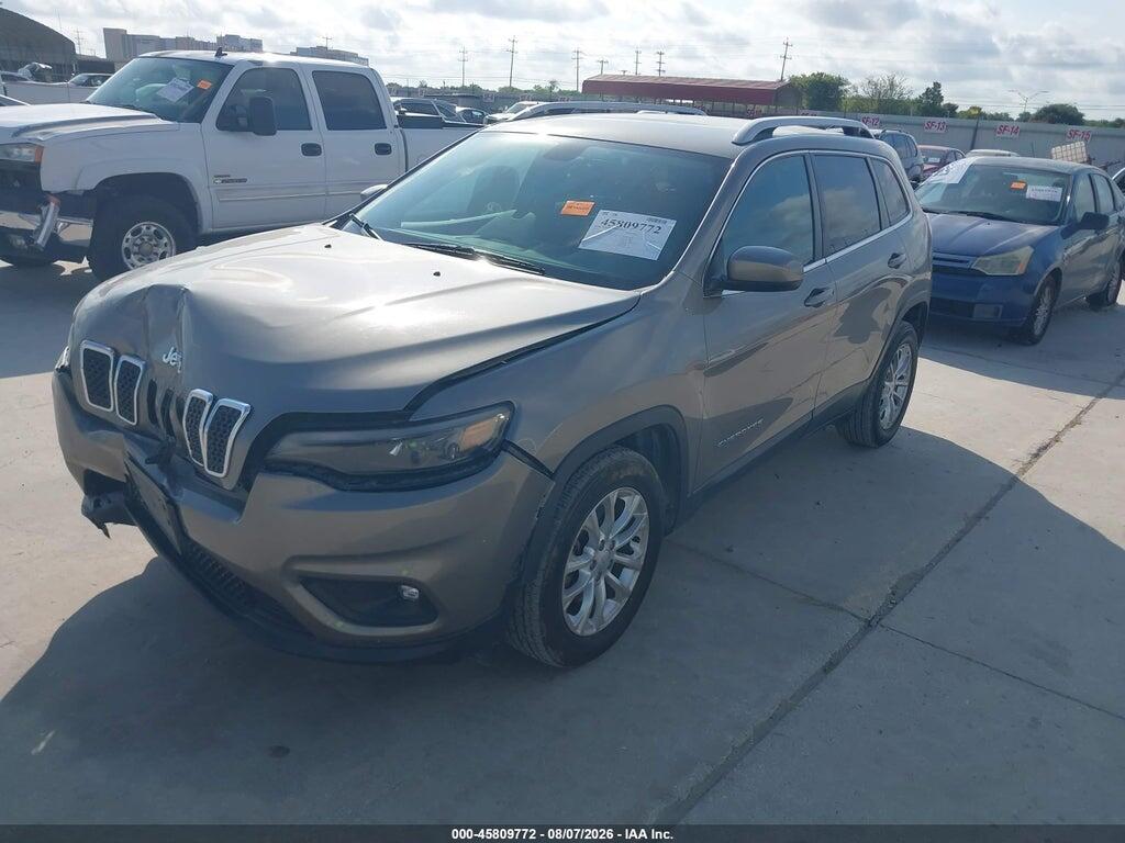 1C4PJLCB8KD357903 2019 JEEP CHEROKEE photo no. 2