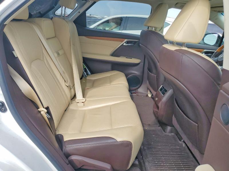 2016 LEXUS RX 350 — Фото 10 из 12