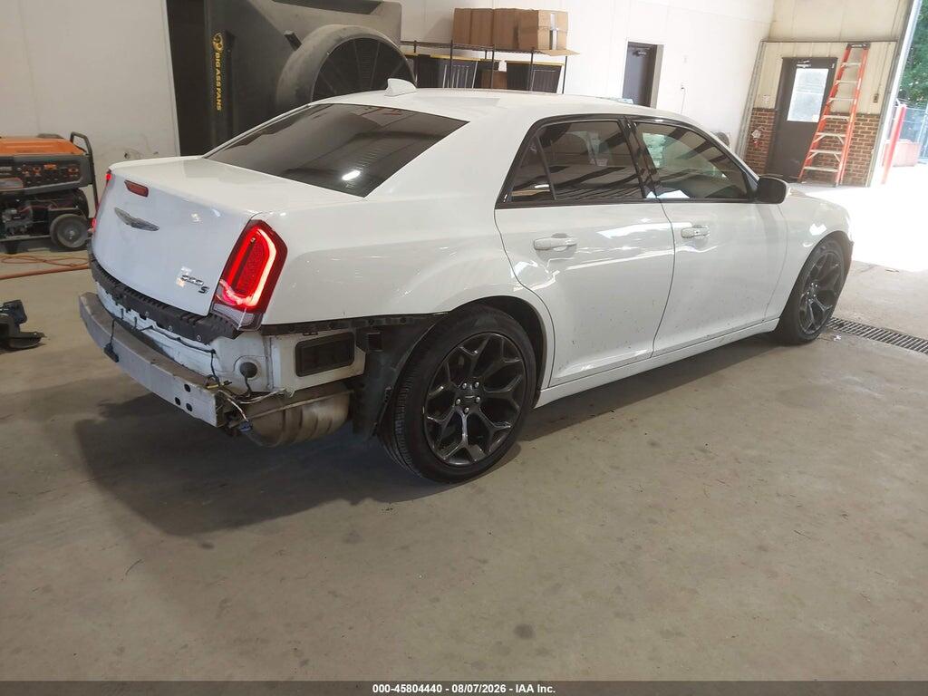 2C3CCABG5KH516619 2019 CHRYSLER 300 photo no. 4