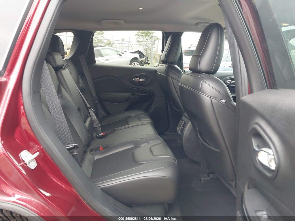 1C4PJMLB2KD452592 2019 JEEP CHEROKEE photo no. 8