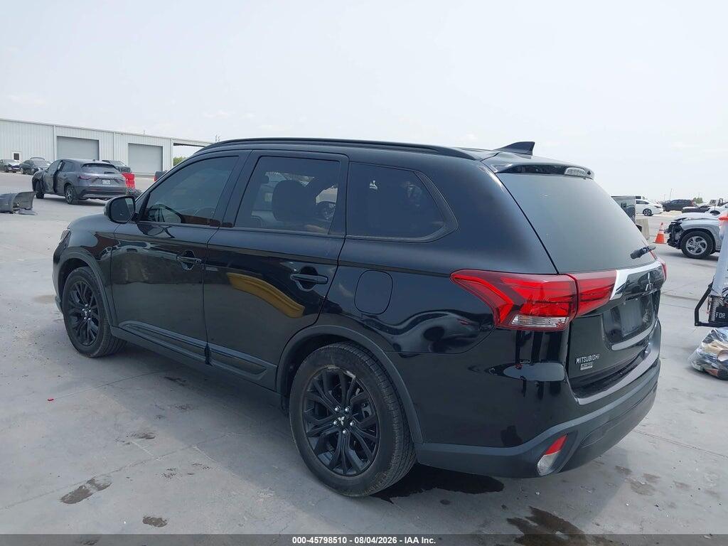 JA4AD3A36KZ035556 2019 MITSUBISHI OUTLANDER photo no. 3