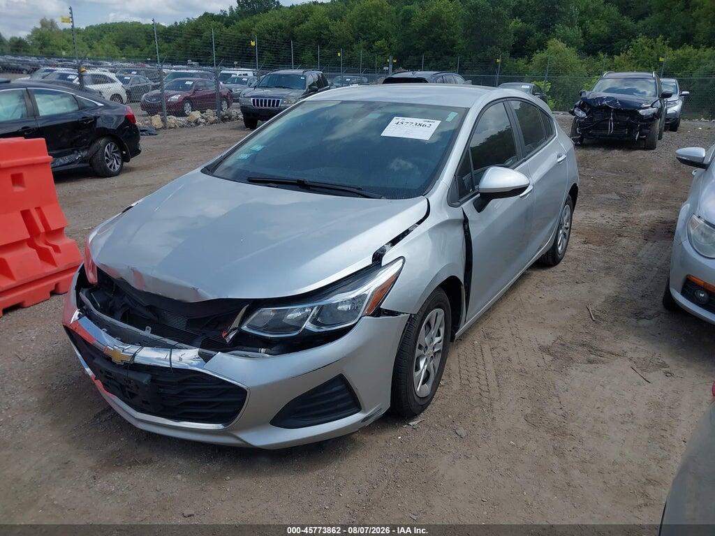 3G1BC6SM0KS535112 2019 CHEVROLET CRUZE photo no. 2