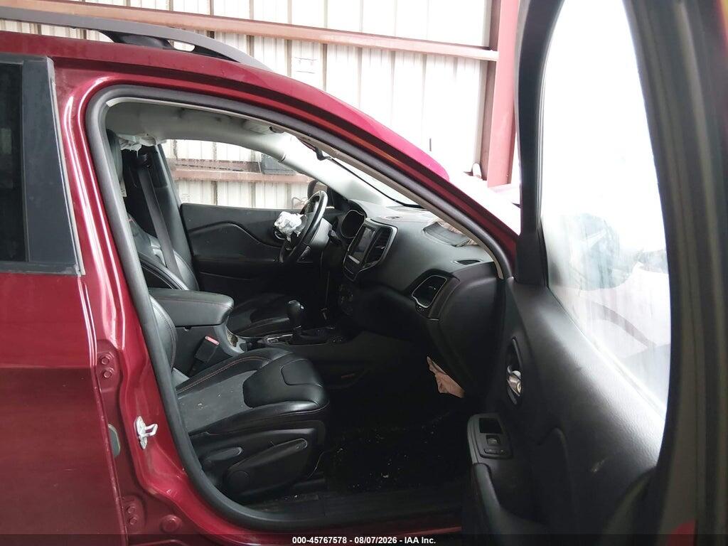 1C4PJMBX3KD328523 2019 JEEP CHEROKEE photo no. 5