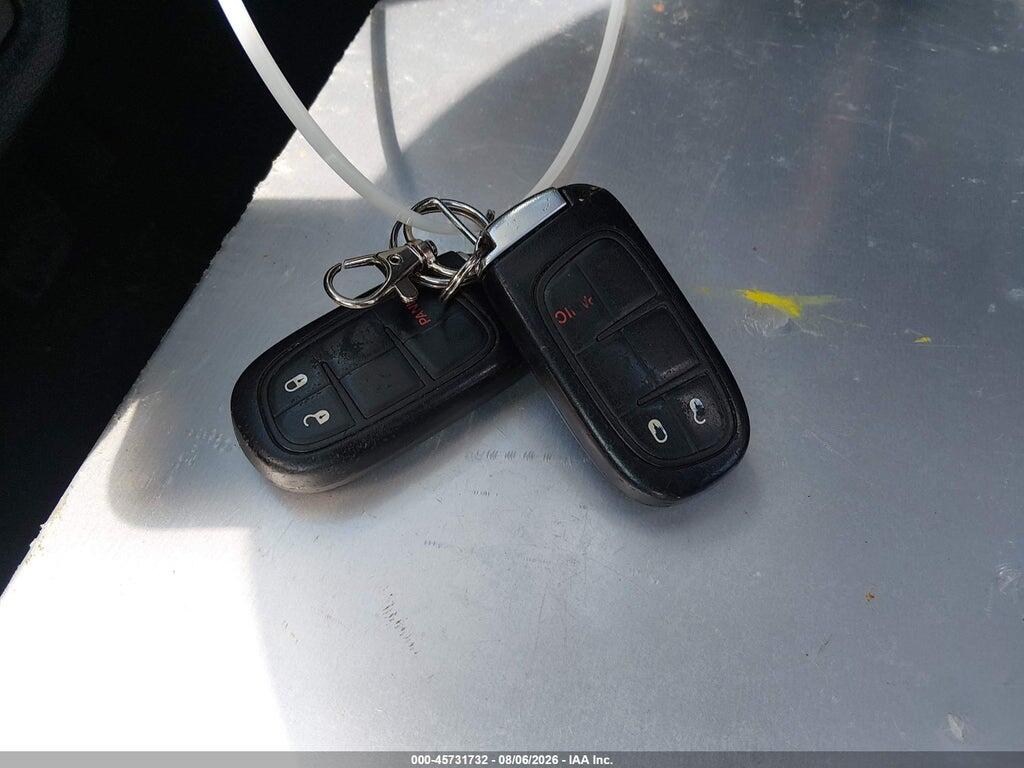 1C4PJMLB7KD190911 2019 JEEP CHEROKEE photo no. 11