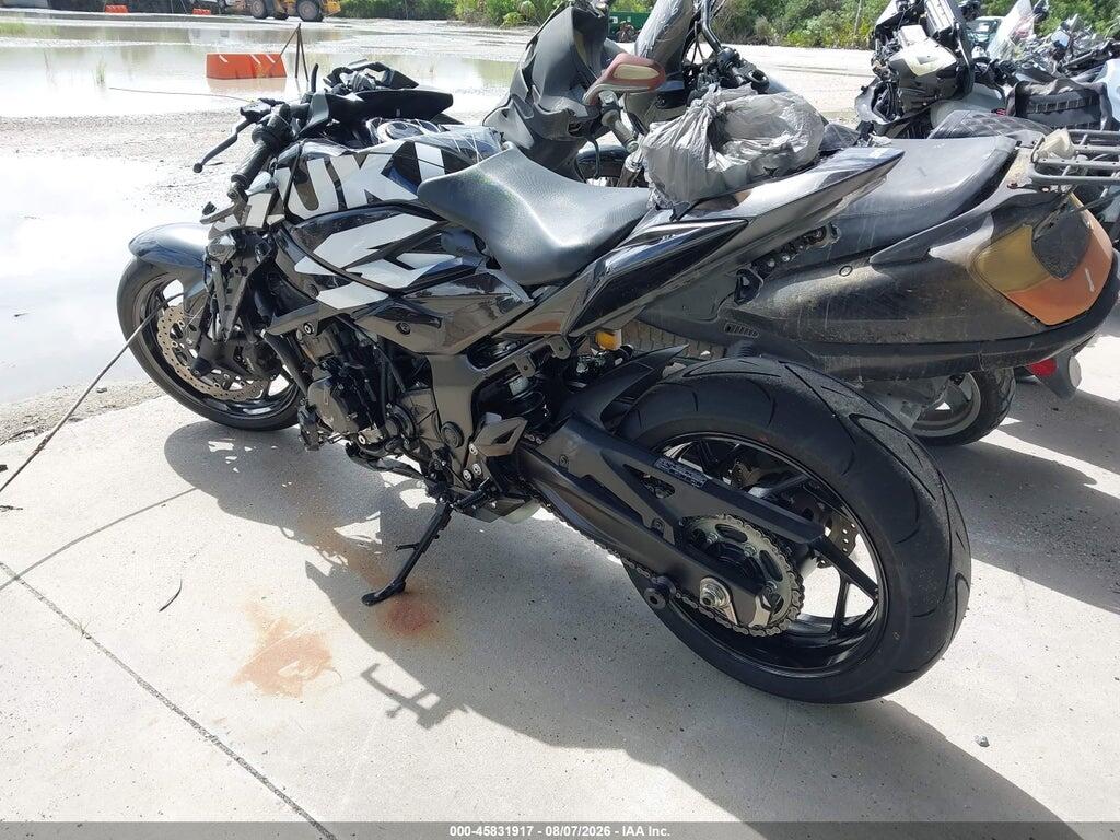 JS1C533B5L7100498 2020 SUZUKI GSX-S750 photo no. 3