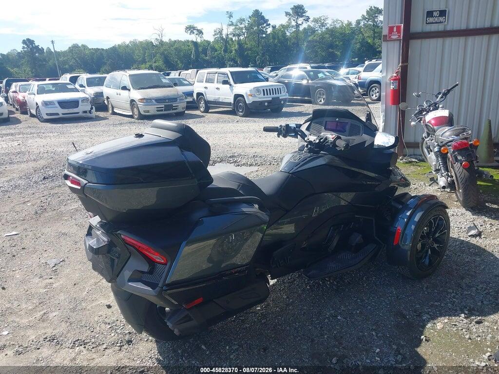 2BXNBDD2XLV004805 2020 CAN-AM SPYDER ROADSTER photo no. 4