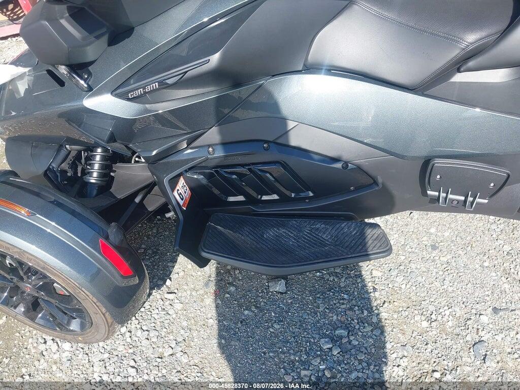 2BXNBDD2XLV004805 2020 CAN-AM SPYDER ROADSTER photo no. 9