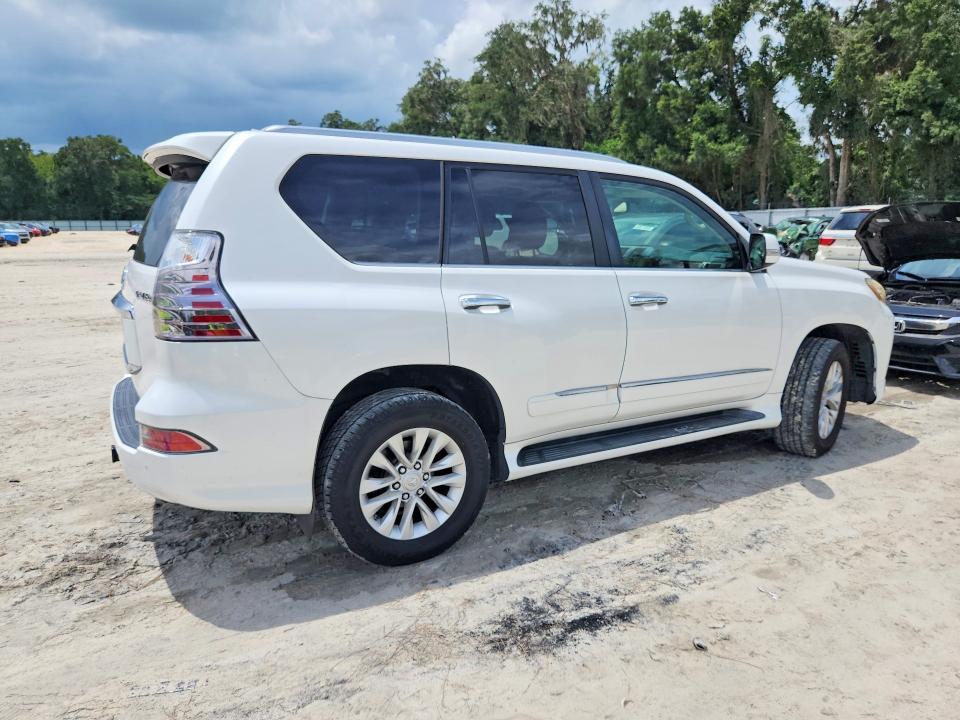 2016 LEXUS GX 460 — Фото 3 из 12