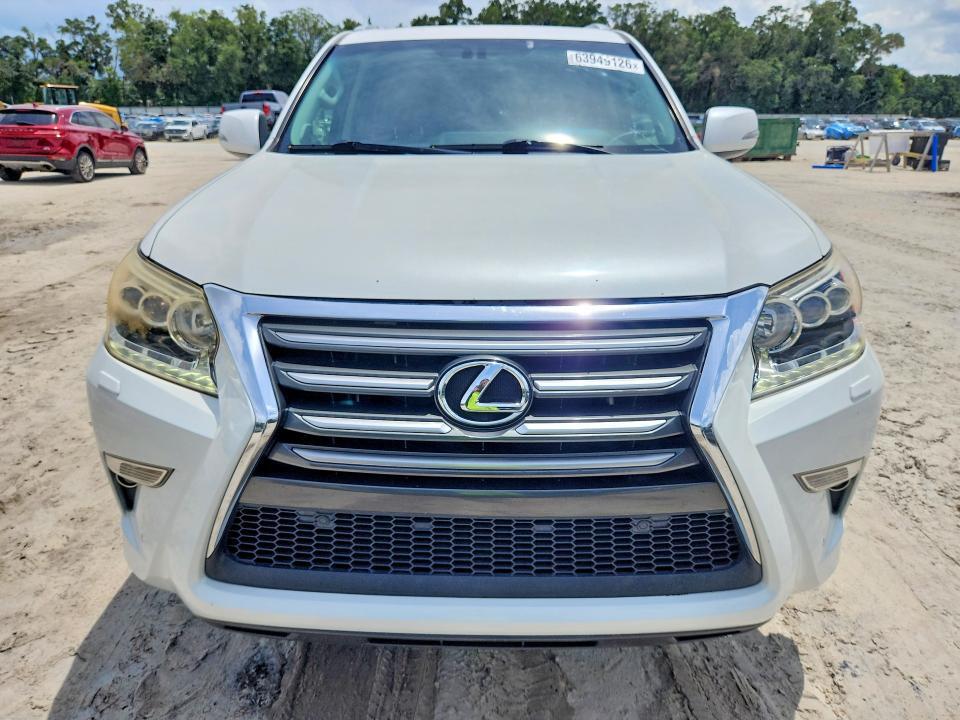 2016 LEXUS GX 460 — Фото 5 из 12