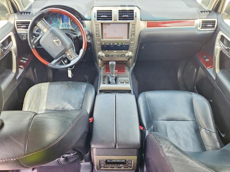 2016 LEXUS GX 460 — Фото 8 из 12