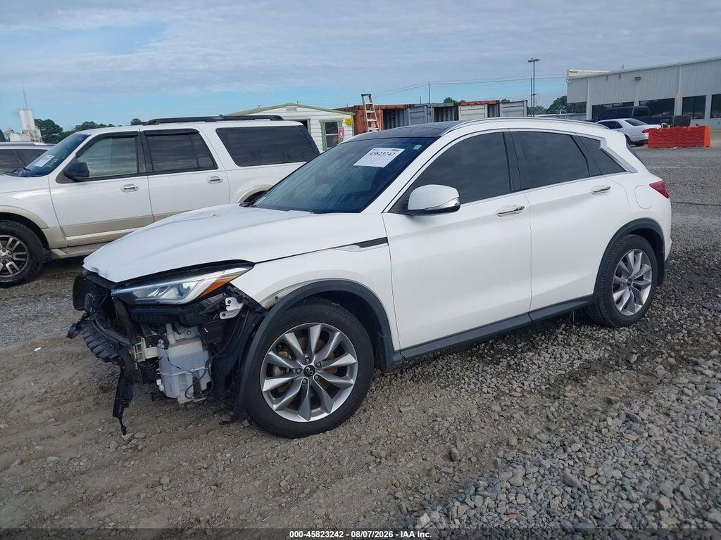 3PCAJ5M14LF111240 2020 INFINITI QX50 photo no. 2