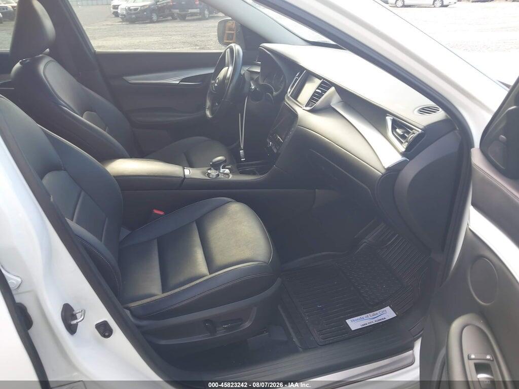 3PCAJ5M14LF111240 2020 INFINITI QX50 photo no. 5