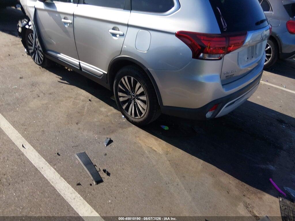 JA4AD3A32LZ017198 2020 MITSUBISHI OUTLANDER photo no. 3