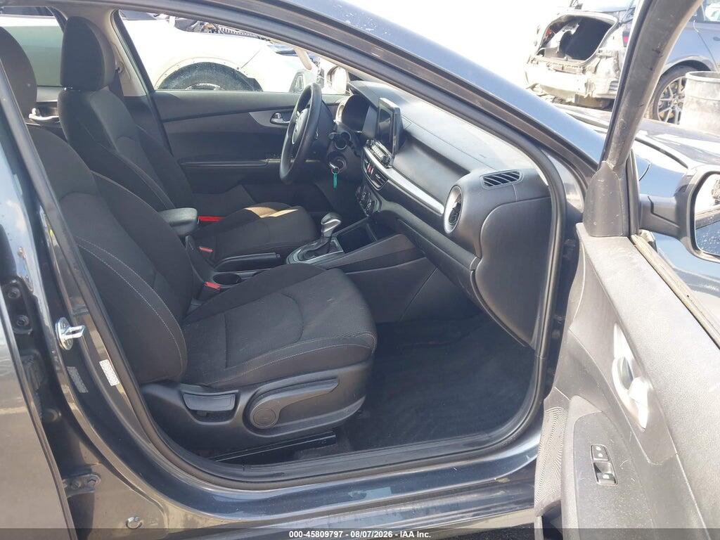 3KPF24AD4LE256439 2020 KIA FORTE photo no. 5