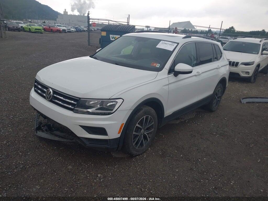 3VV2B7AX0LM053453 2020 VOLKSWAGEN TIGUAN photo no. 2