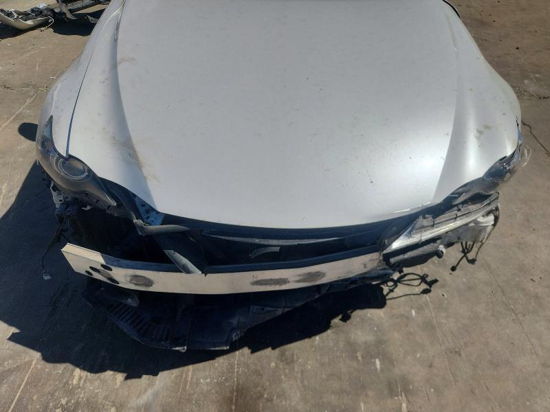 JTHBA1D24G5034669 2016 LEXUS IS 200T photo no. 11