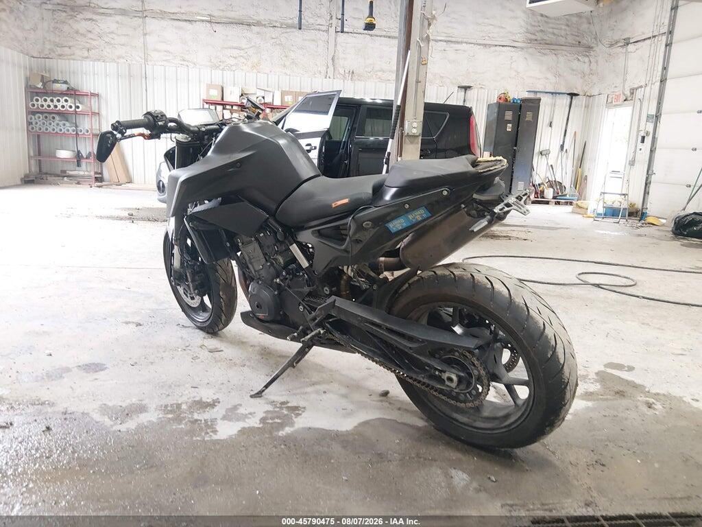 VBKTU6407LM776894 2020 KTM 790 photo no. 3