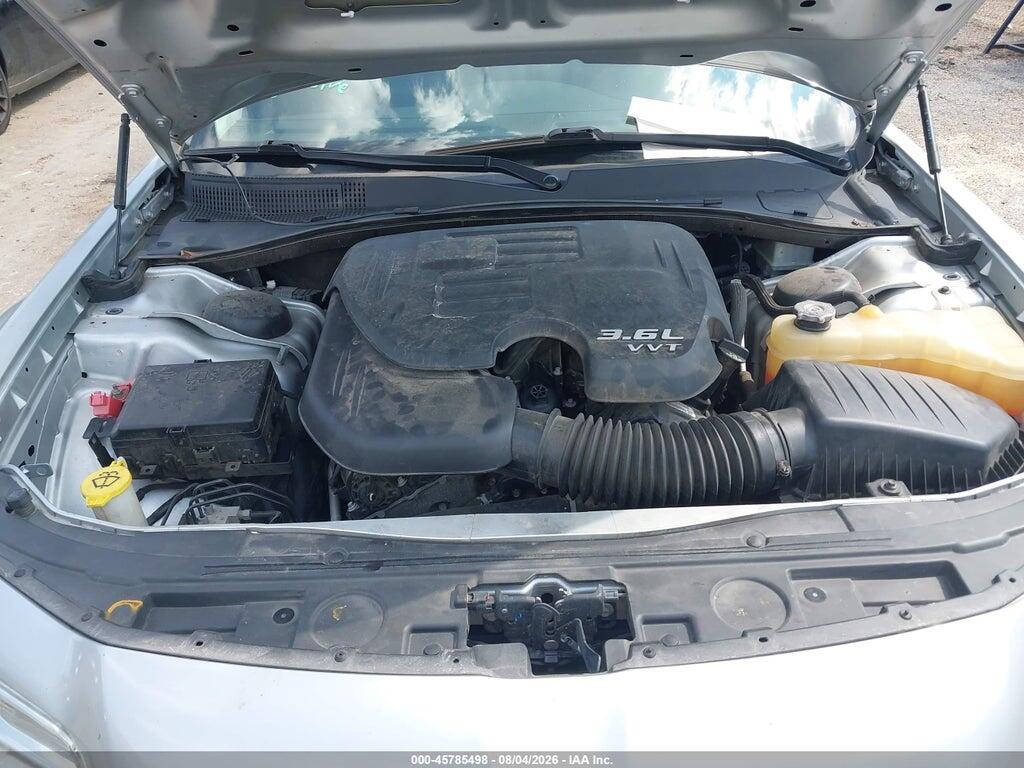 2C3CCAKG5LH146113 2020 CHRYSLER 300 photo no. 10
