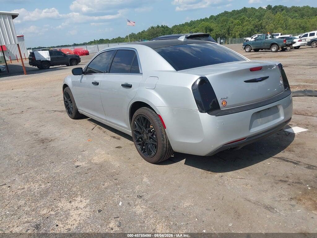2C3CCAKG5LH146113 2020 CHRYSLER 300 photo no. 3