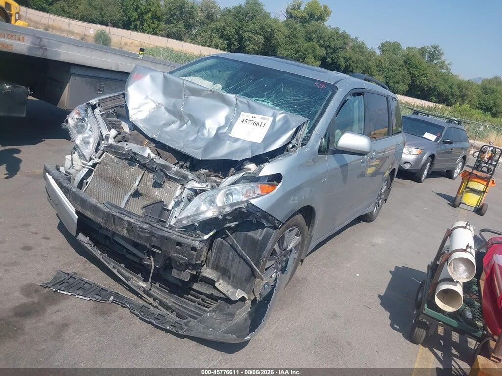 5TDDZ3DC8LS251850 2020 TOYOTA SIENNA photo no. 2