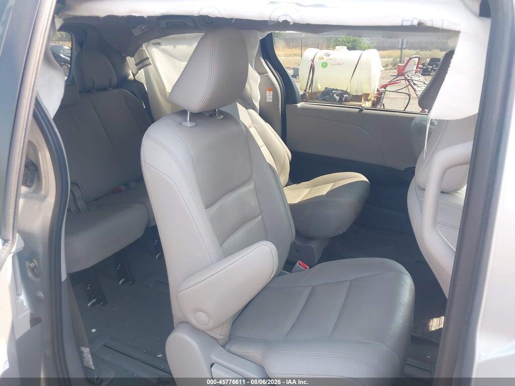 5TDDZ3DC8LS251850 2020 TOYOTA SIENNA photo no. 8