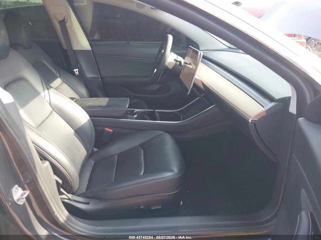 5YJ3E1EB8LF588928 2020 TESLA MODEL 3 photo no. 5
