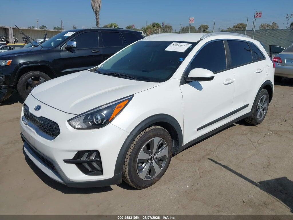 KNDCB3LC4M5471804 2021 KIA NIRO photo no. 2